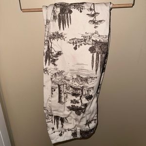 Print cream colored jeans